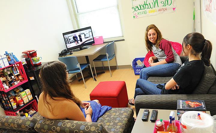 image of students in Davidson suite